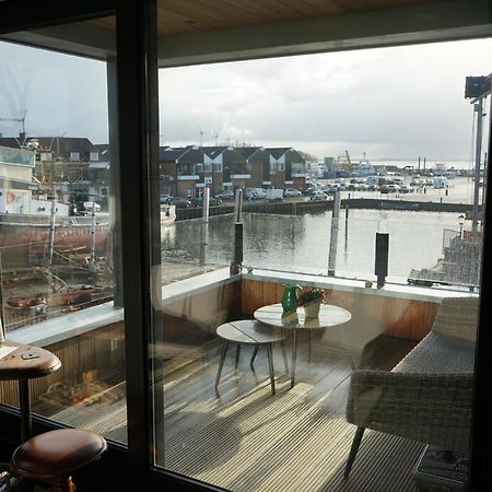 B&B Werfzicht 위르크 외부 사진